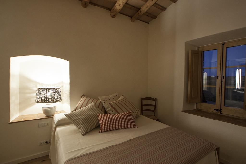 Mas Valenti 1511 Guest House Vall-Llobrega Cameră foto